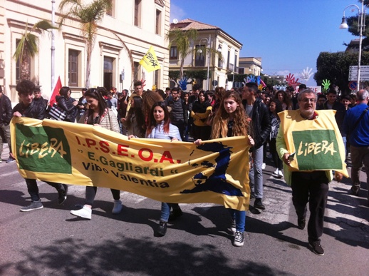 Locri-Scuola 1